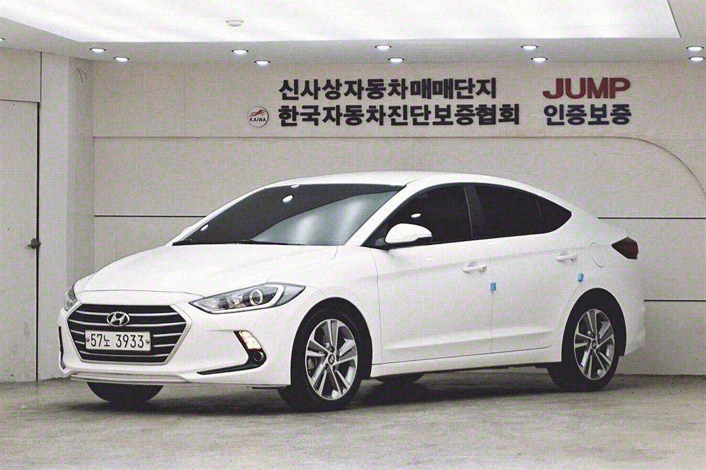 HYUNDAI AVANTE AD 2016