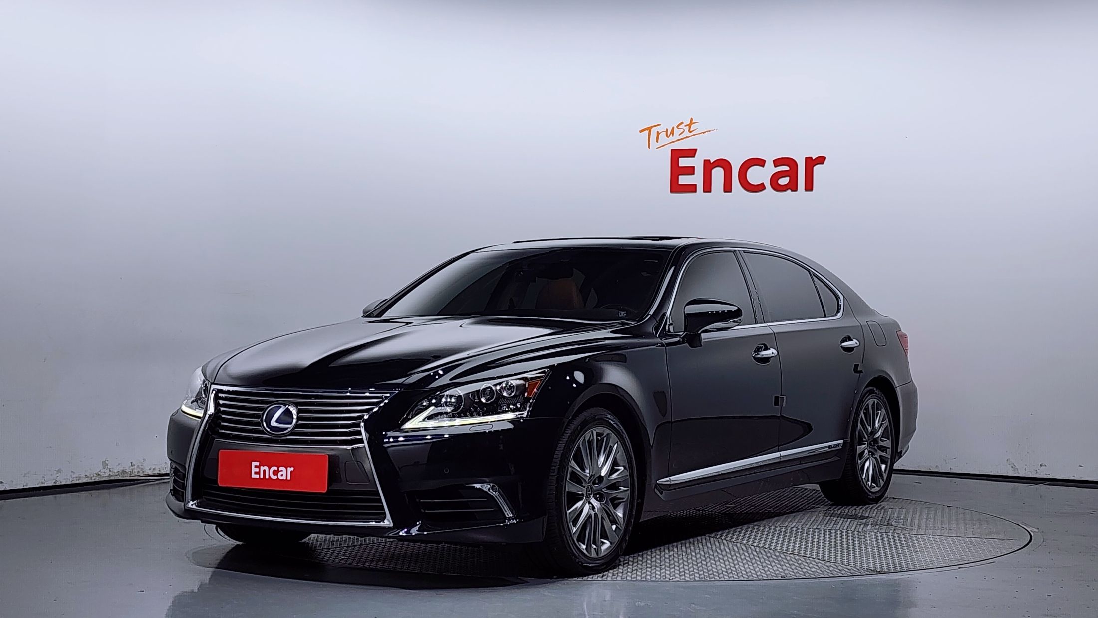 LEXUS LS600HL