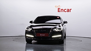 GENESIS EQ900 2017