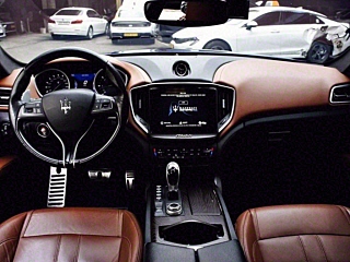 MASERATI GHIBLI 2018