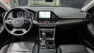 HYUNDAI GRANDEUR IG 2017
