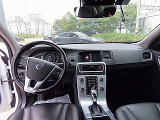 VOLVO S60 2017
