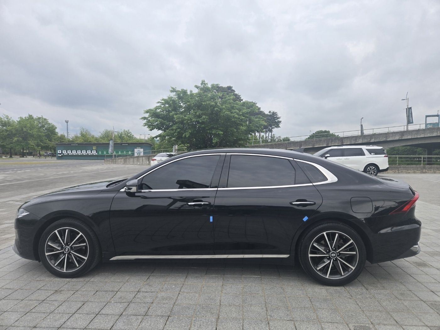 HYUNDAI GRANDEUR IG 2022