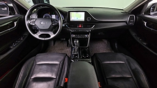 HYUNDAI GRANDEUR IG 2017