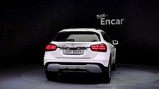 MERCEDES BENZ GLA-CLASS X156 2018