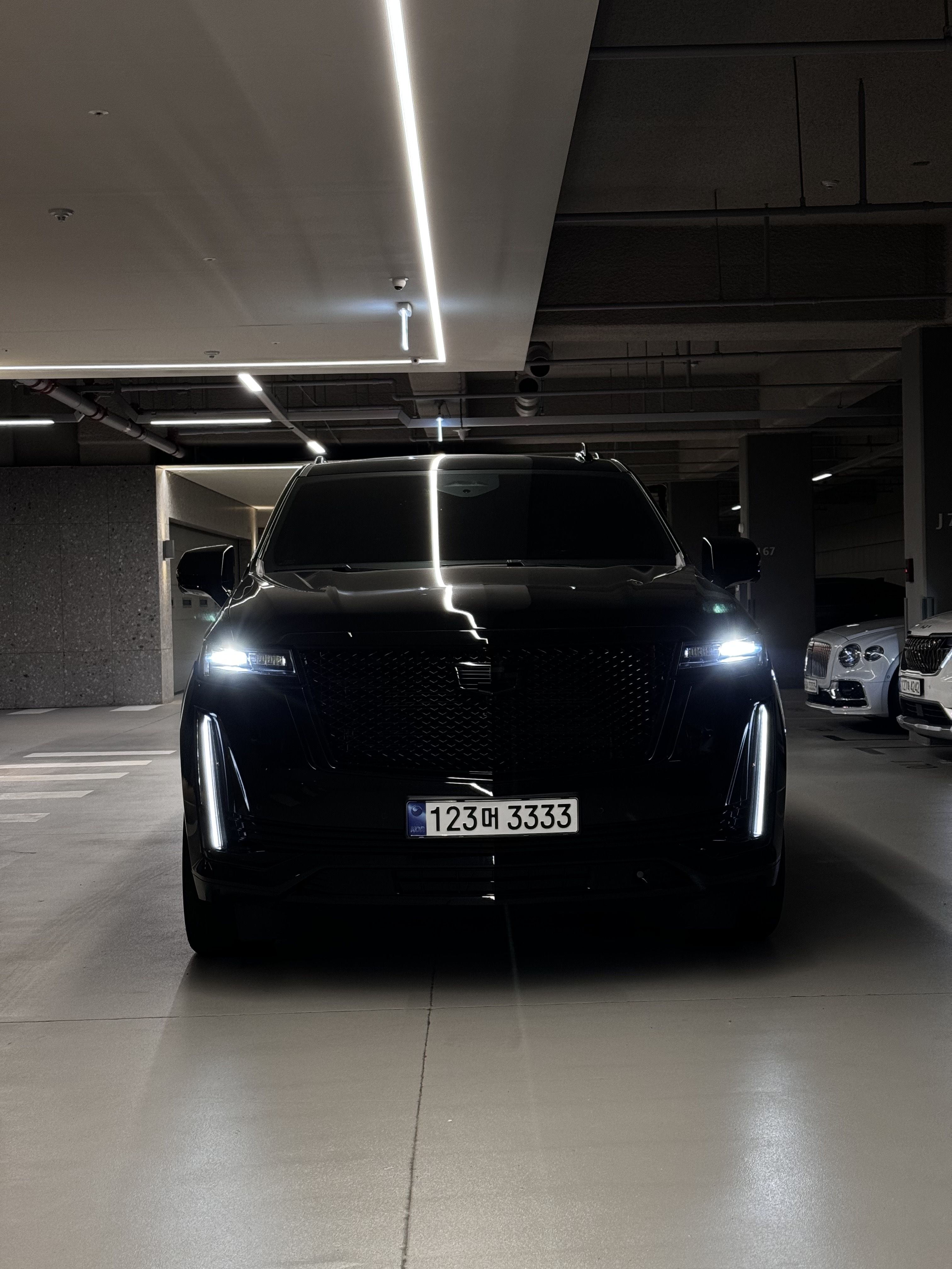 CADILLAC ESCALADE
