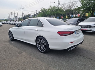 MERCEDES BENZ E-CLASS W213 2023