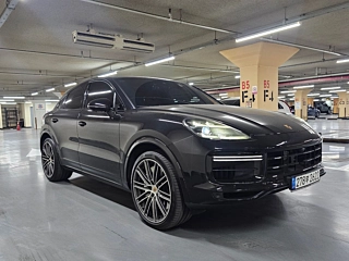 PORSCHE CAYENNE PO536 2022