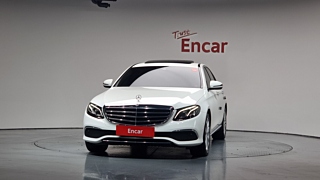 MERCEDES BENZ E-CLASS W213 2019