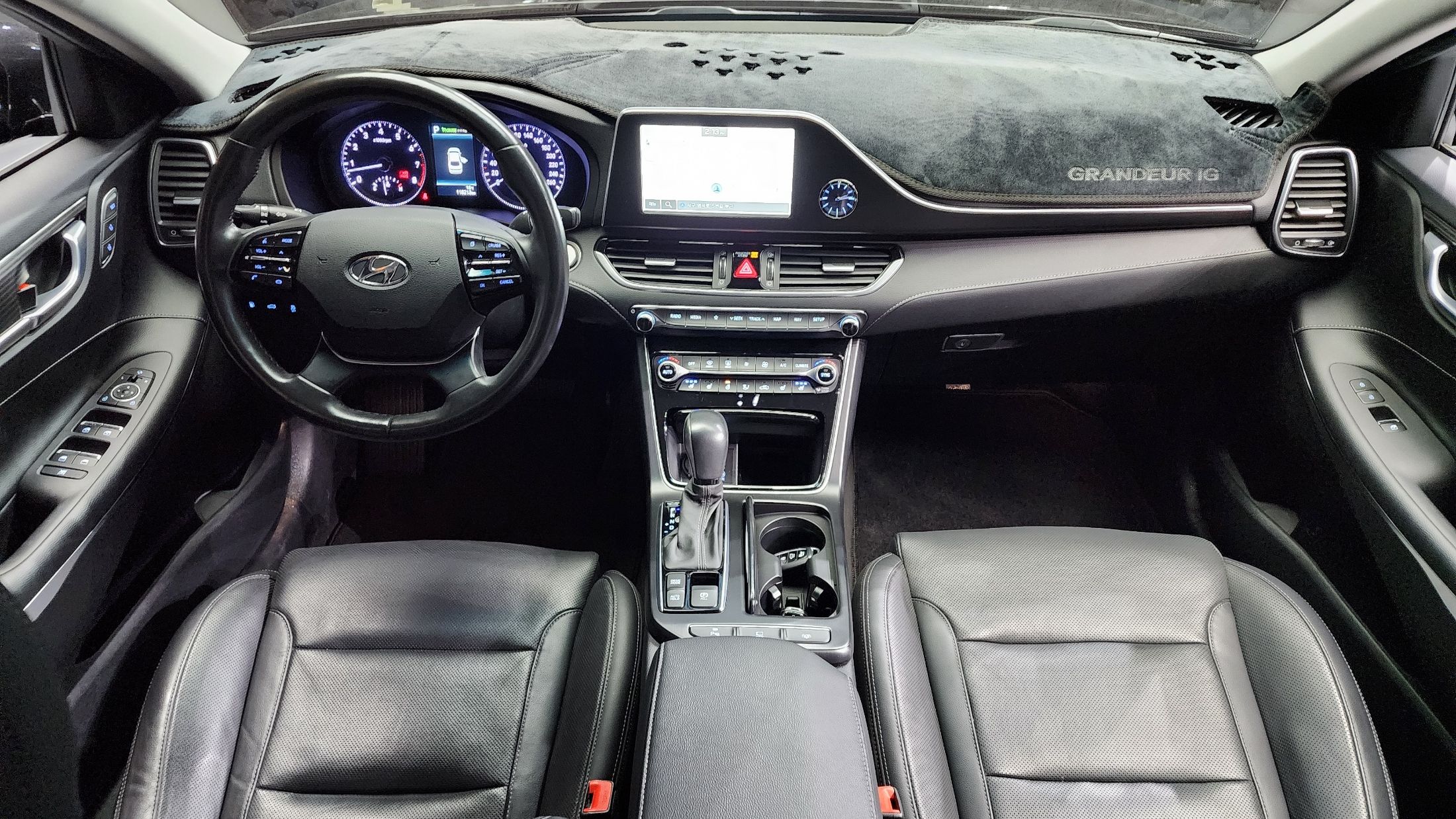 HYUNDAI GRANDEUR IG 2019