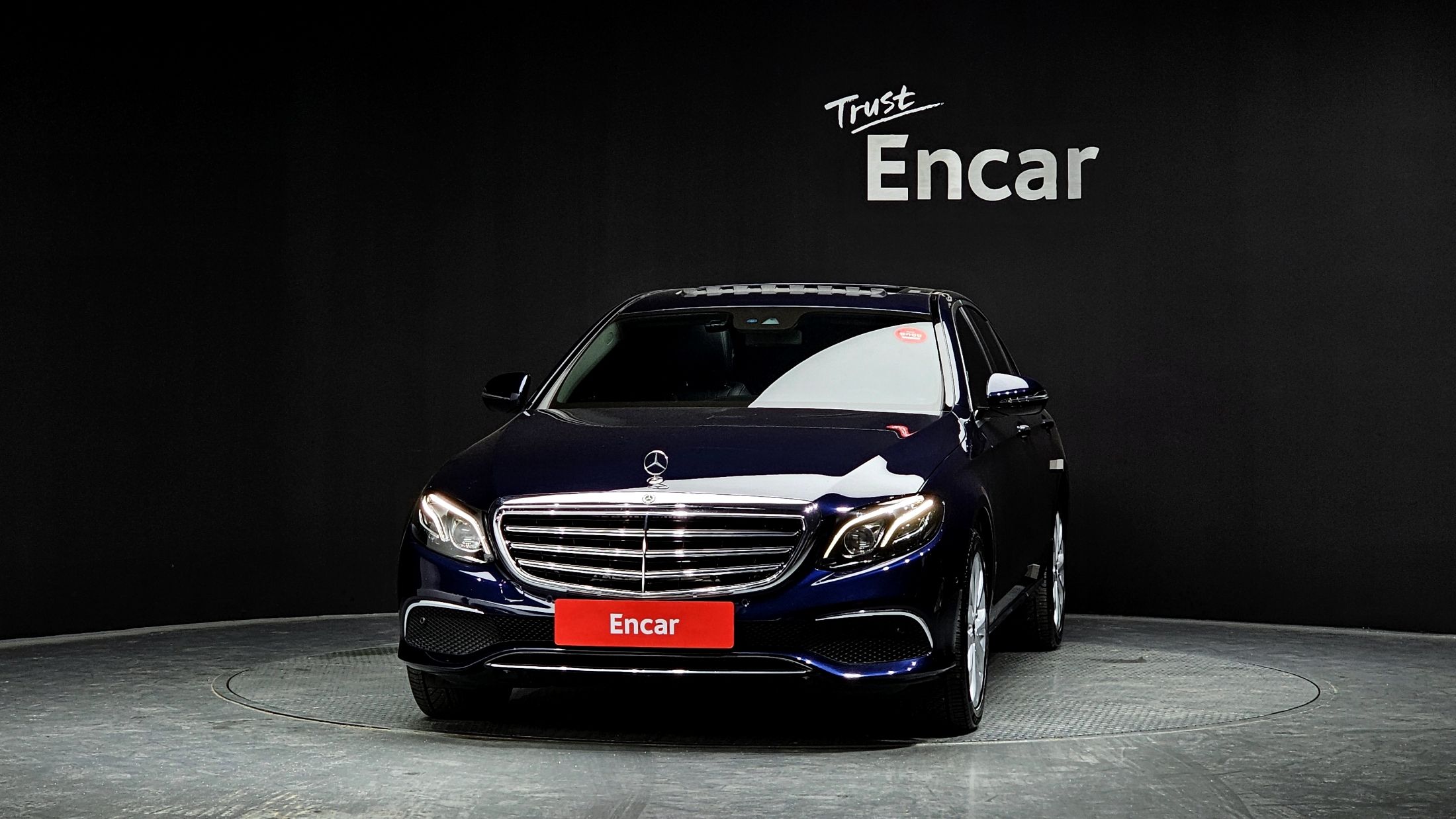 MERCEDES BENZ E-CLASS W213 2018