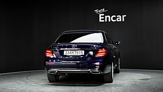 MERCEDES BENZ E-CLASS W213 2018