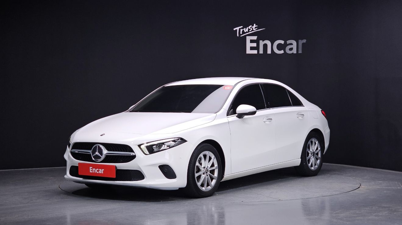 MERCEDES BENZ A-CLASS W177 2020