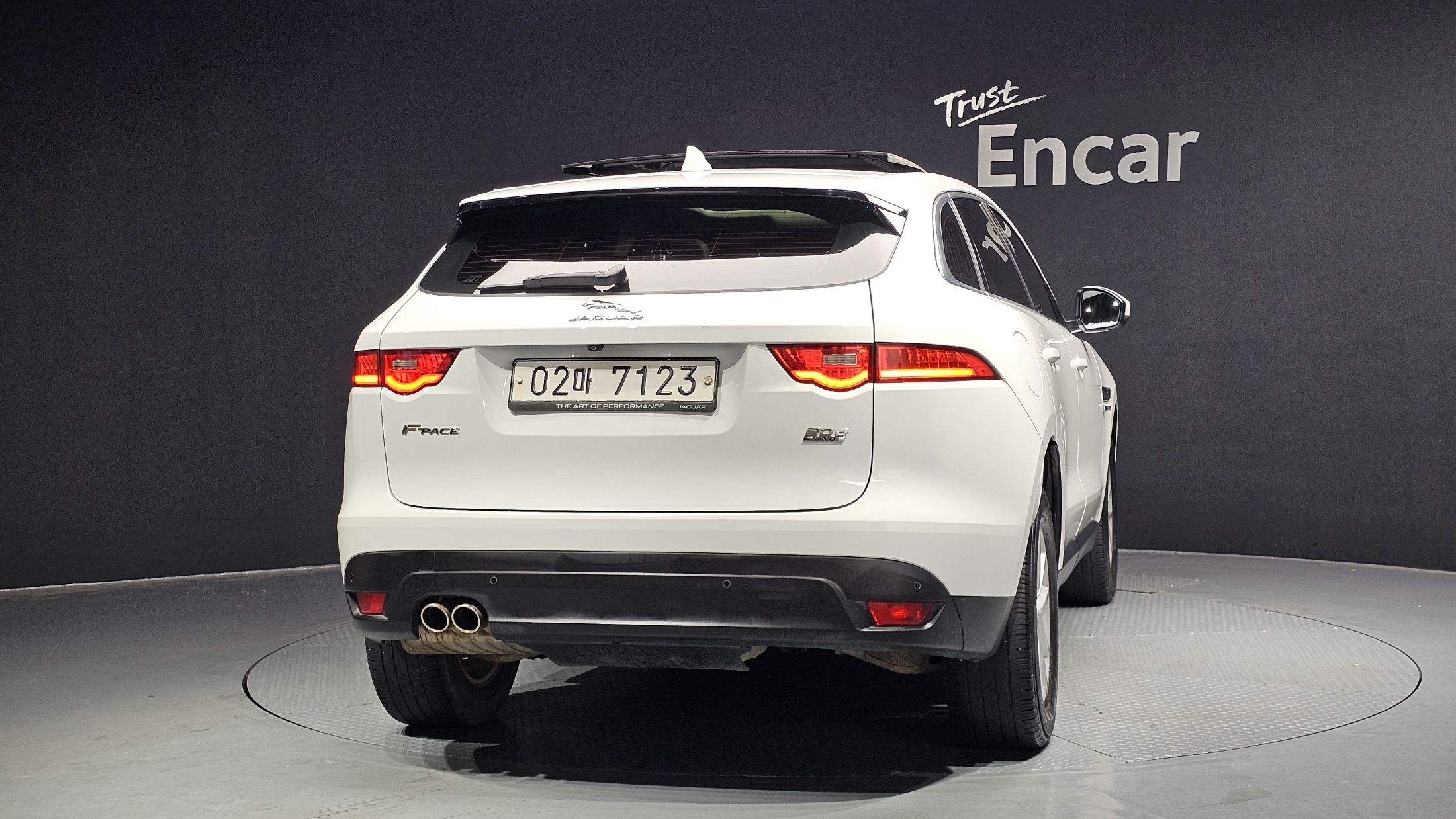 JAGUAR F-PACE 2018