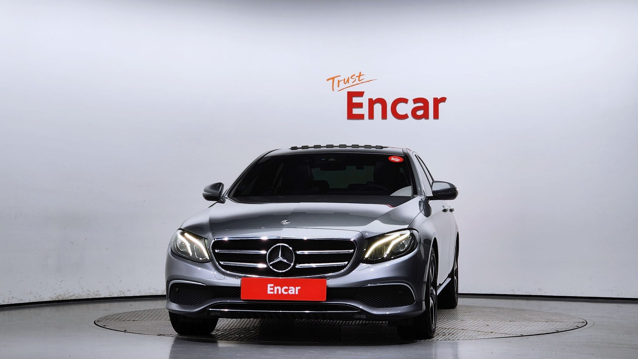 MERCEDES BENZ E-CLASS W213 2020