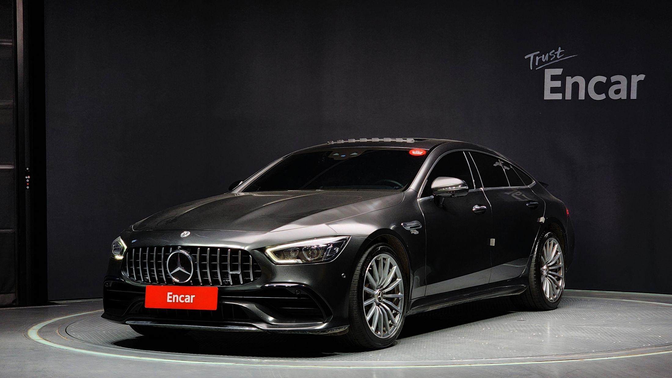 MERCEDES BENZ AMG GT