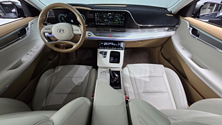 HYUNDAI GRANDEUR IG HYBRID 2020