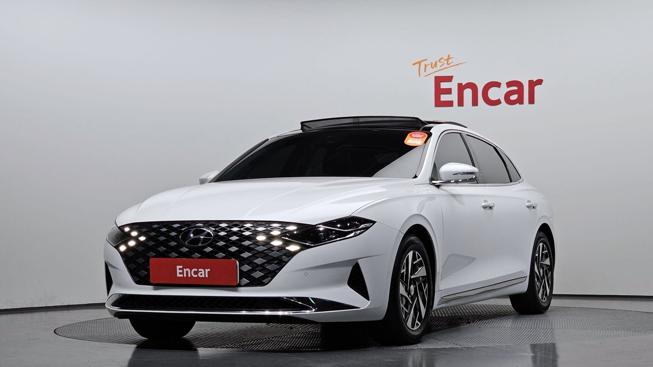 HYUNDAI GRANDEUR IG HYBRID 2022