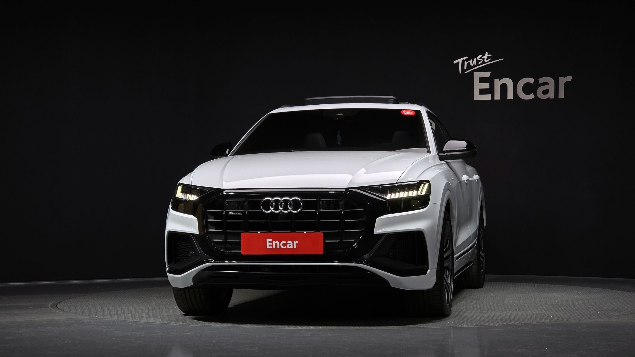 AUDI Q8 4M 2023