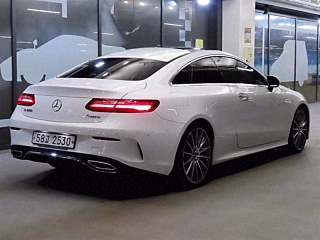 MERCEDES BENZ E-CLASS W213 2017