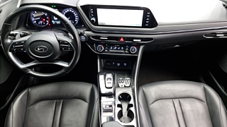 HYUNDAI SONATA DN8 2021