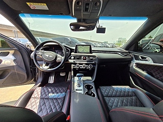 GENESIS G70 2018