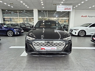 AUDI Q8 E-TRON GE 2024