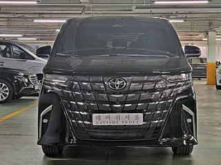 Заказать TOYOTA ALPHARD