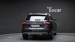 AUDI Q5 FY 2021