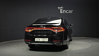 HYUNDAI GRANDEUR IG 2017