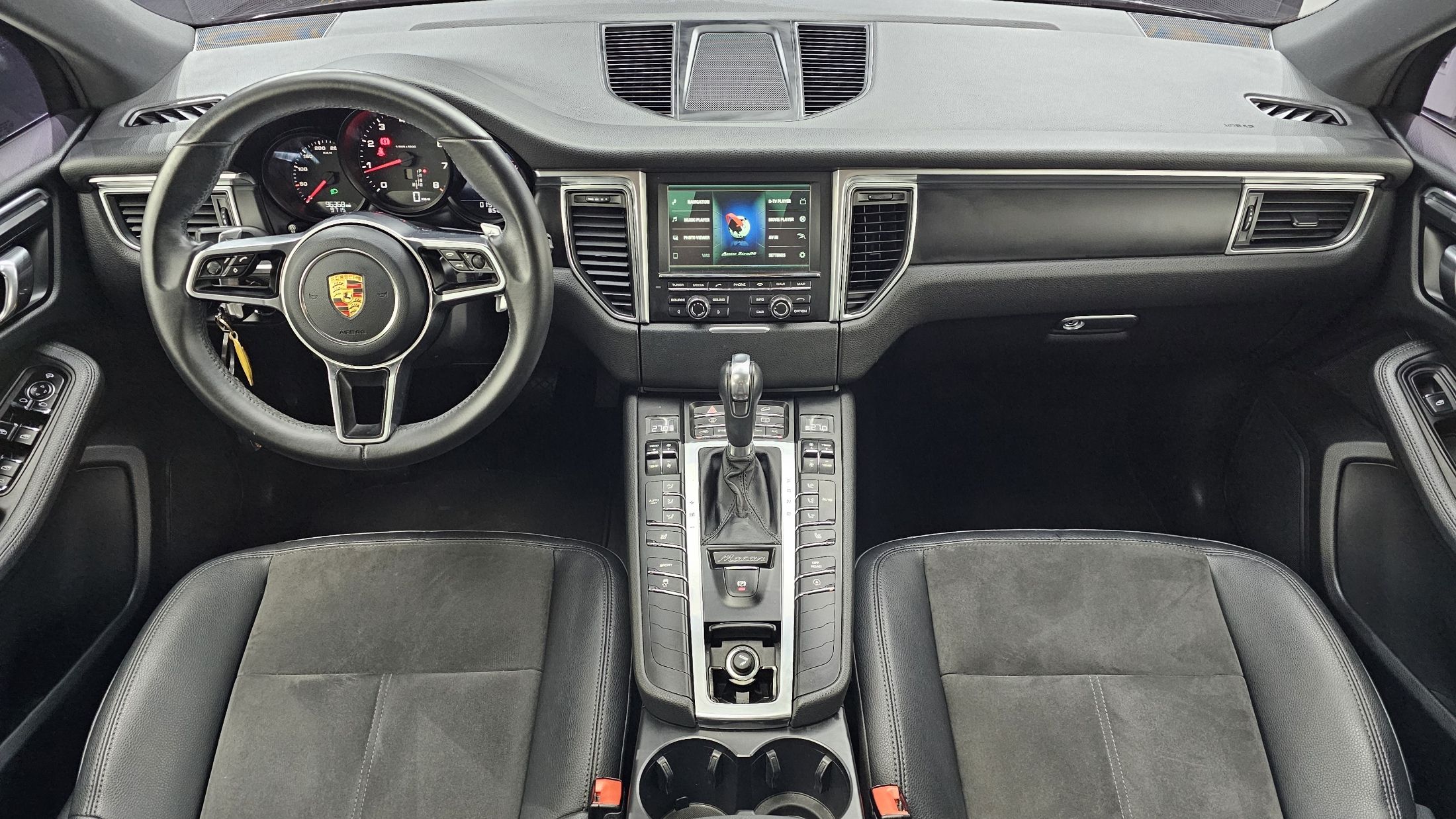 PORSCHE MACAN 2015