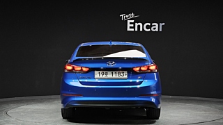 HYUNDAI AVANTE AD 2017