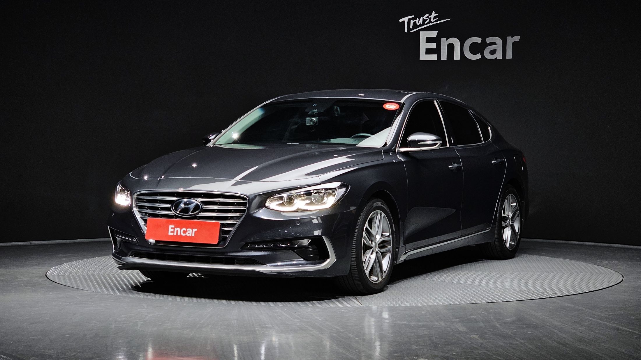 HYUNDAI GRANDEUR IG 2017