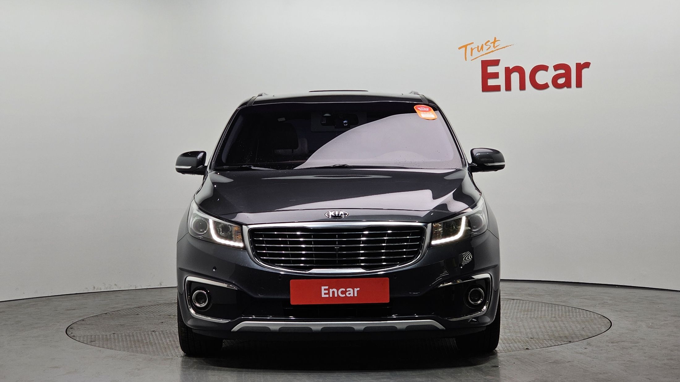 KIA CARNIVAL 2018