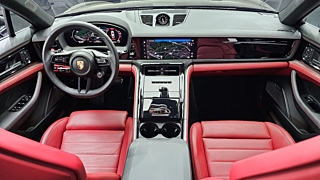 PORSCHE PANAMERA 972 2024