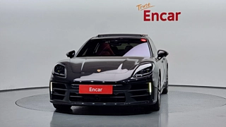 PORSCHE PANAMERA 972 2024