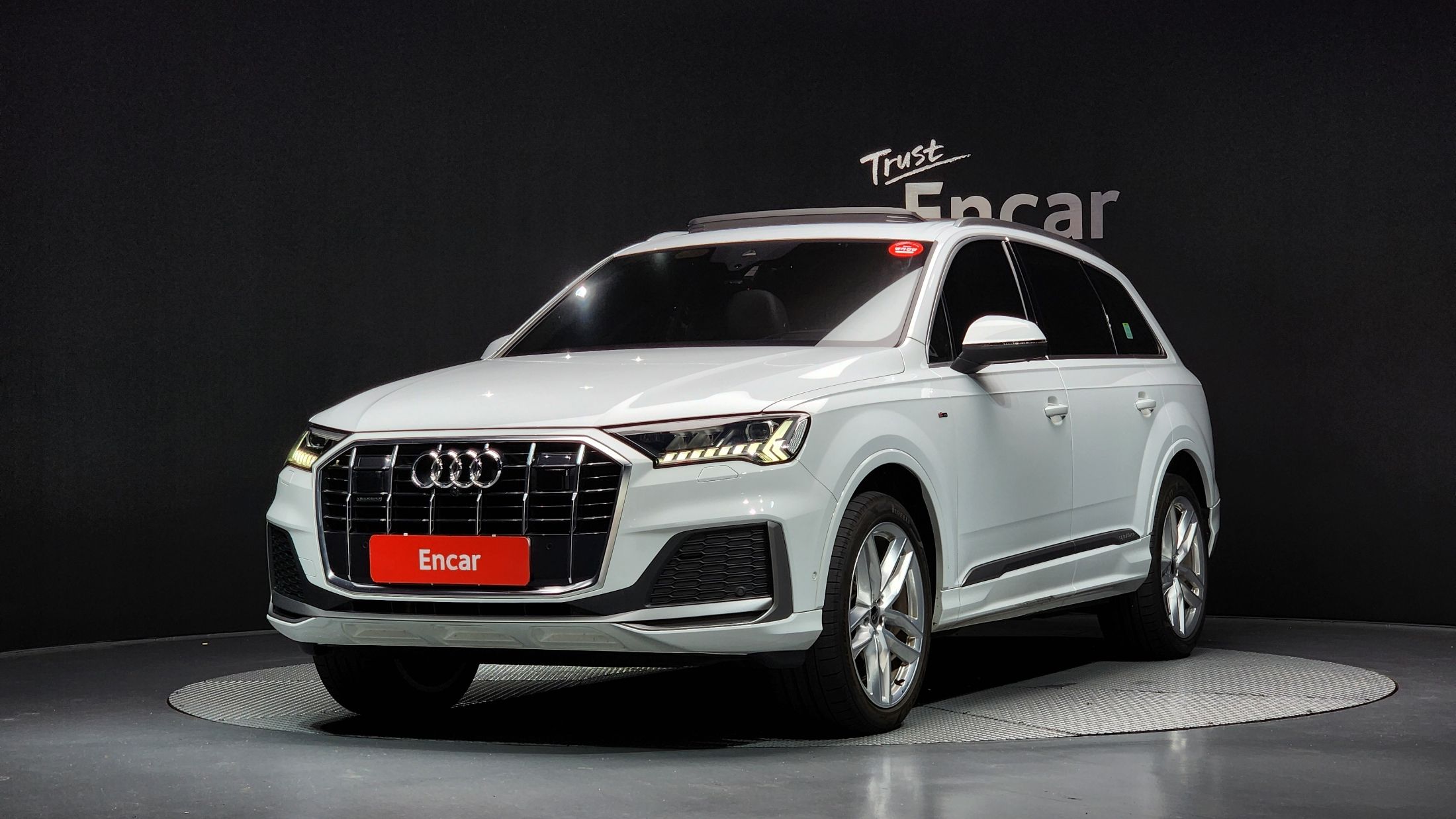 AUDI Q7 4M
