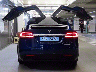 TESLA MODEL X 2020