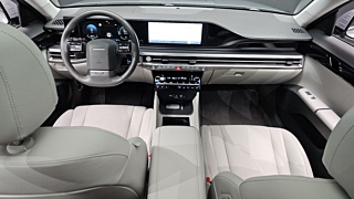 HYUNDAI GRANDEUR HYBRID GN7 2023
