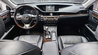 LEXUS ES300H 2016