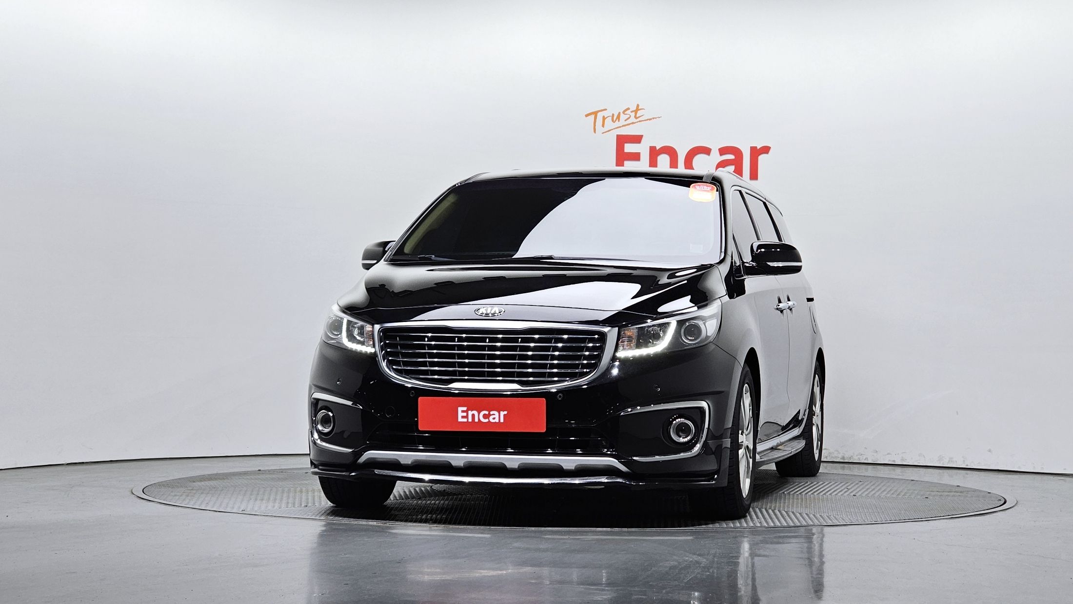 KIA CARNIVAL 2017