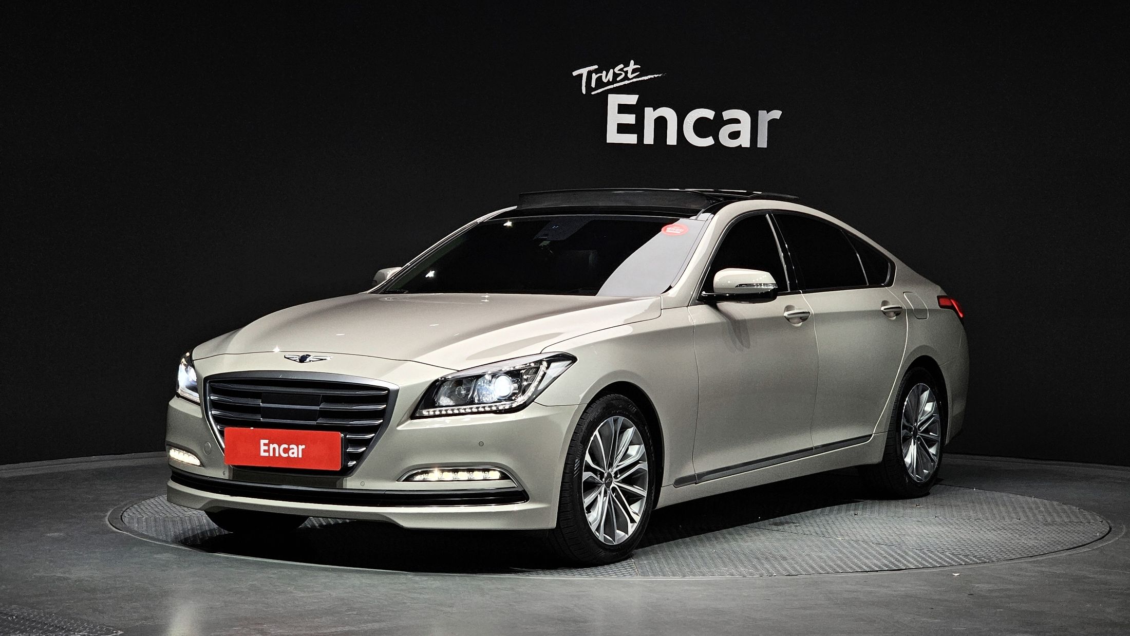HYUNDAI GENESIS DH 2014