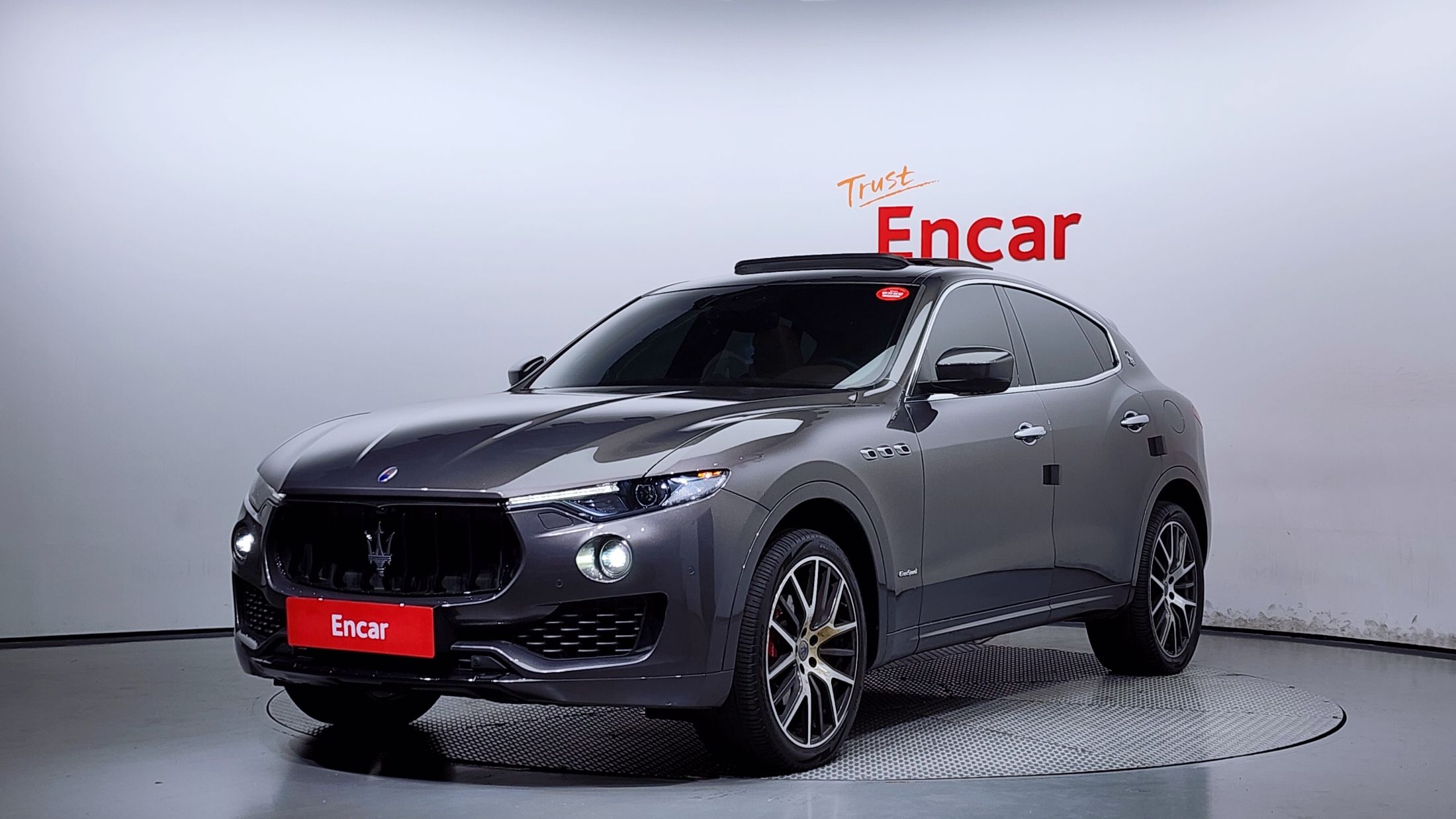 MASERATI LEVANTE