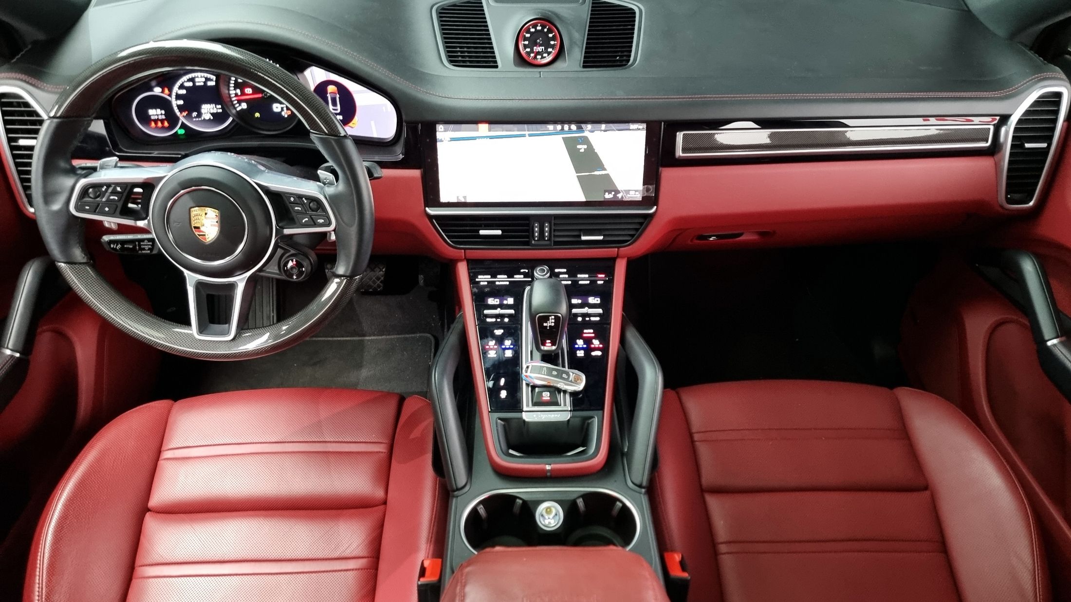 PORSCHE CAYENNE PO536 2021