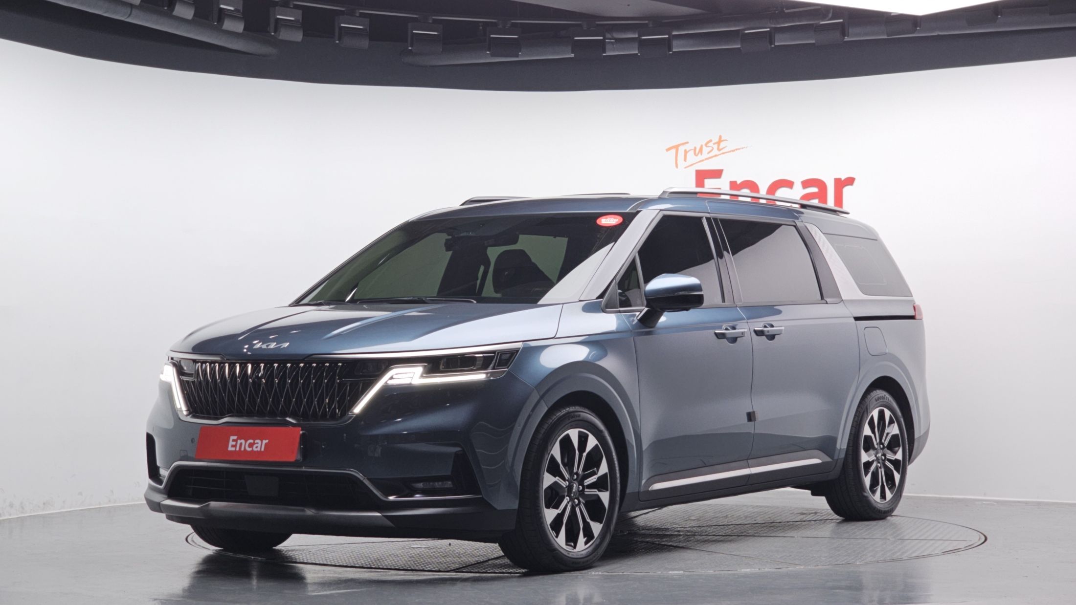 KIA CARNIVAL 2022