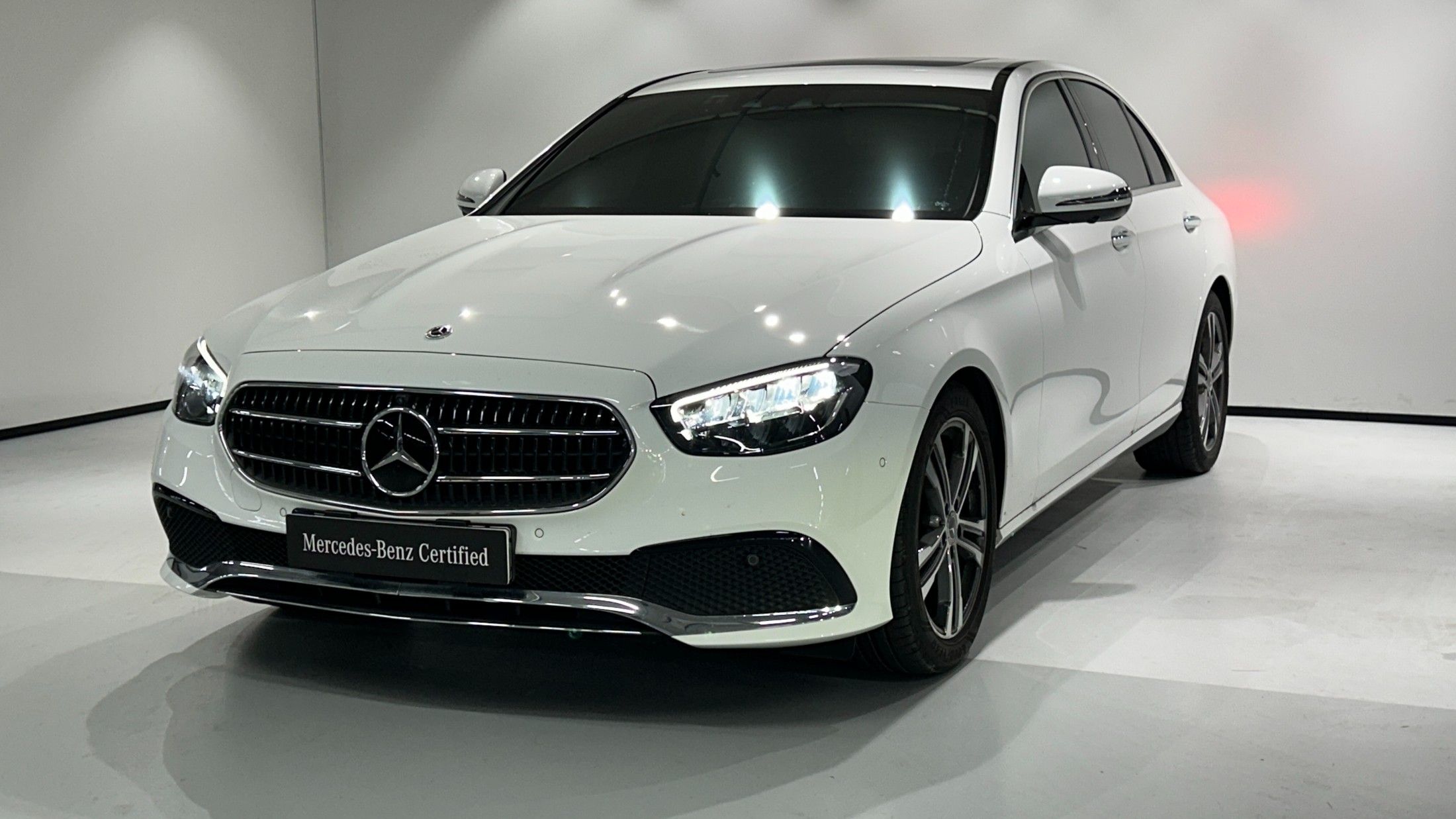 MERCEDES BENZ E-CLASS W213 2023