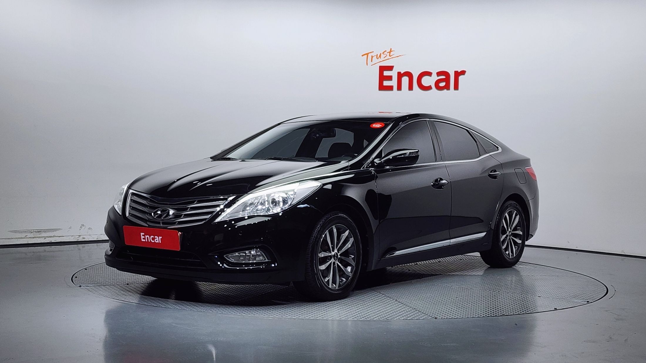 HYUNDAI GRANDEUR HG 2011