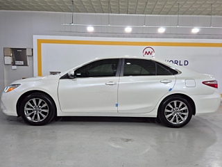 TOYOTA CAMRY 2016