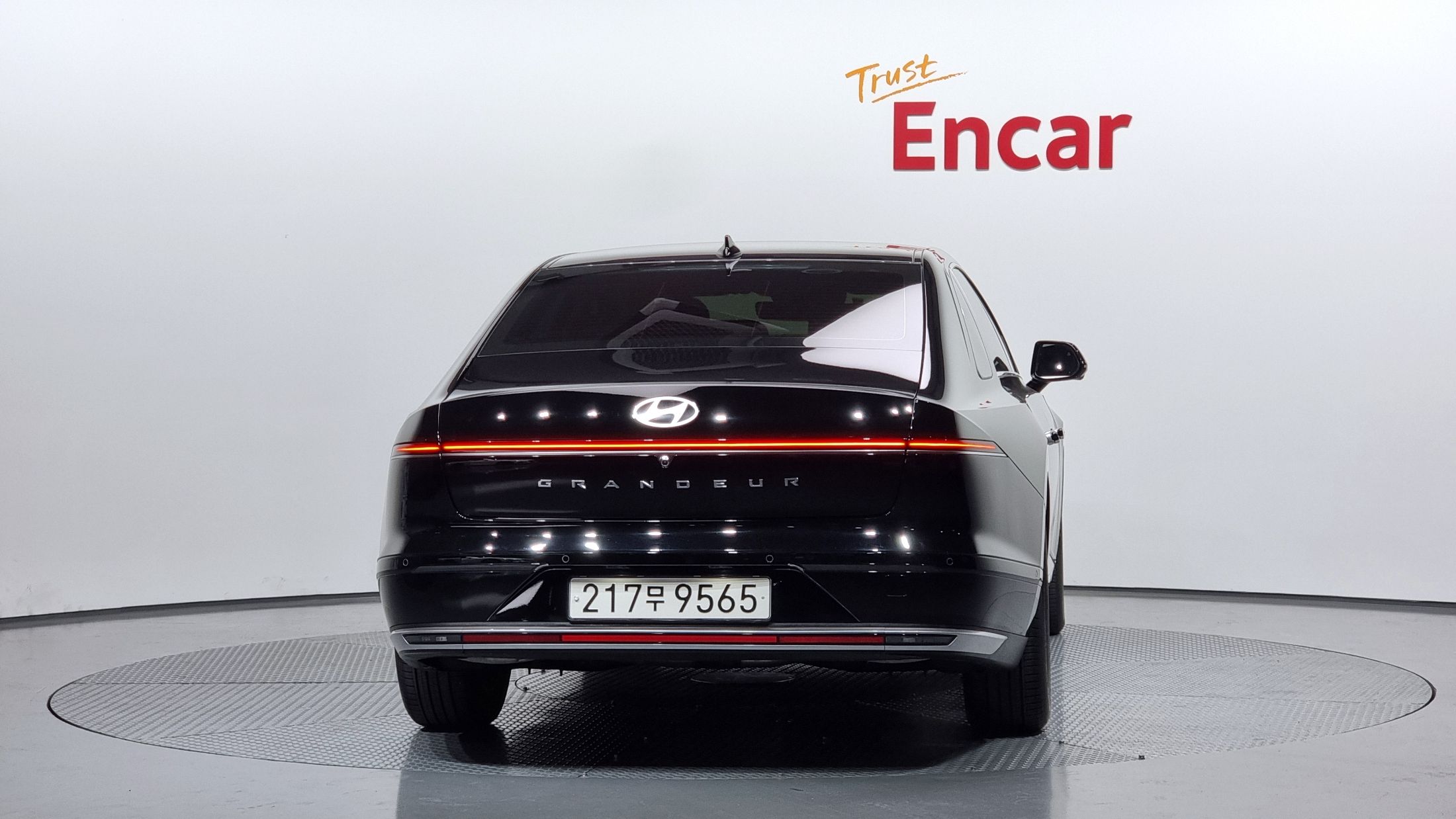 HYUNDAI GRANDEUR GN7 2023