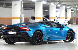 Заказать LAMBORGHINI HURACAN